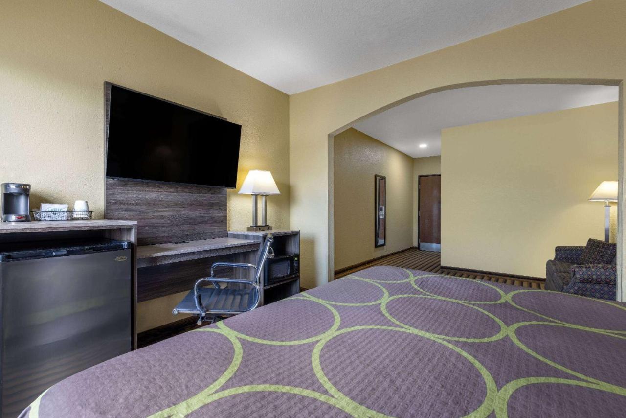 Super 8 By Wyndham Nixa/Springfield Area Ξενοδοχείο Εξωτερικό φωτογραφία
