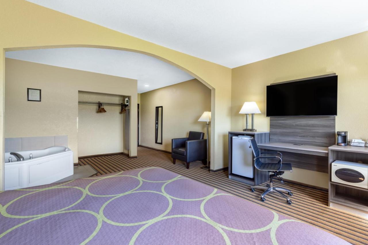 Super 8 By Wyndham Nixa/Springfield Area Ξενοδοχείο Εξωτερικό φωτογραφία
